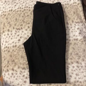Giorgio Armani trouser for women. Size 6  brandnew